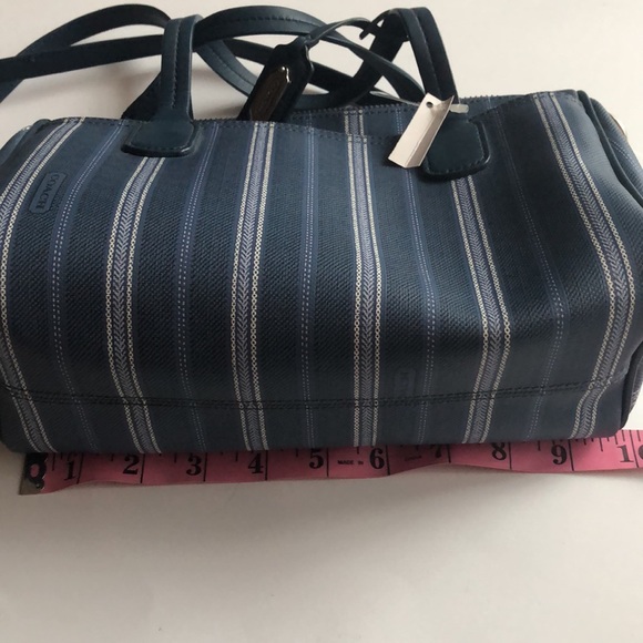 Coach Rare Handbag - Picture 9 of 15